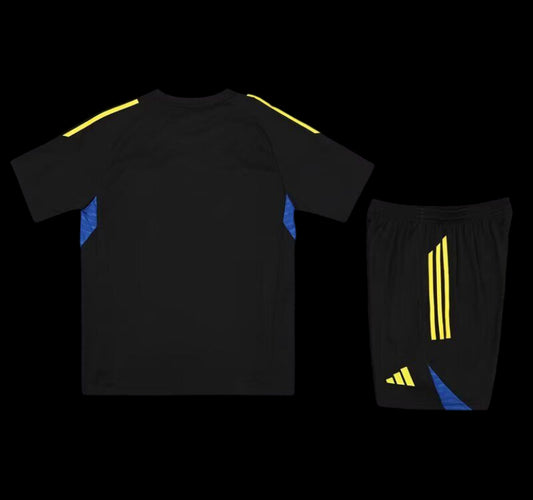 Kit allenamento Manchester United 25/26