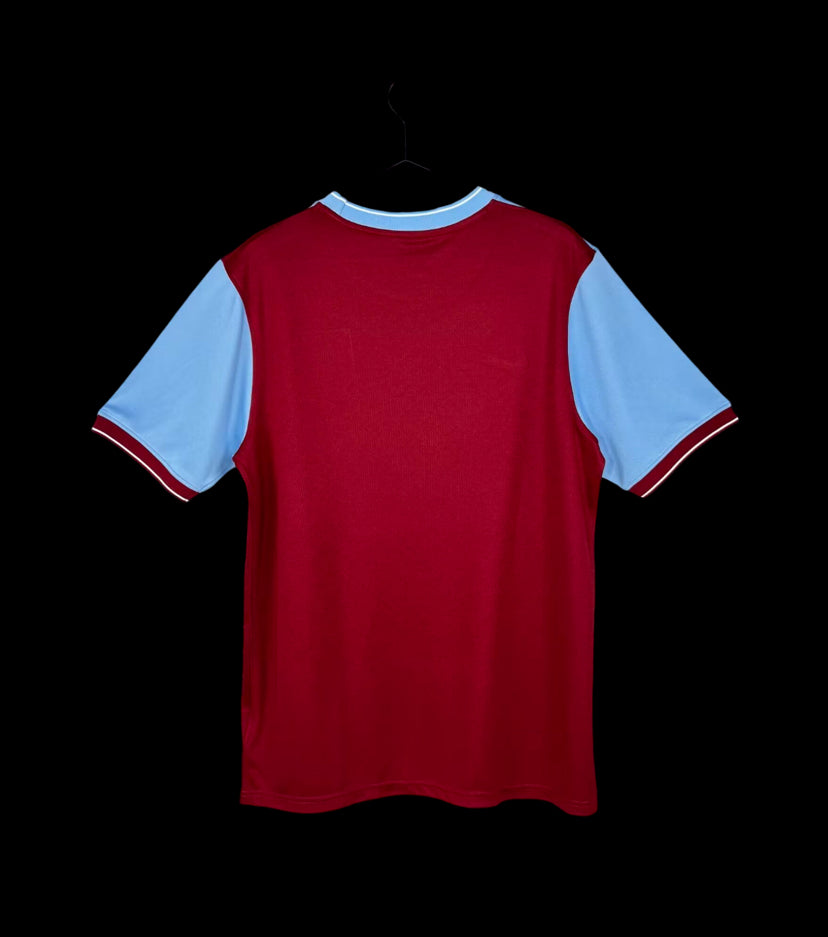 Aston Villa Home 09/10
