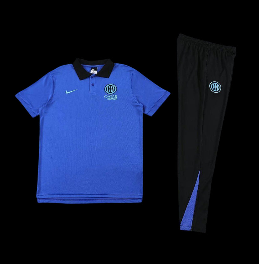 Tuta con Polo nero azzurri 25/26