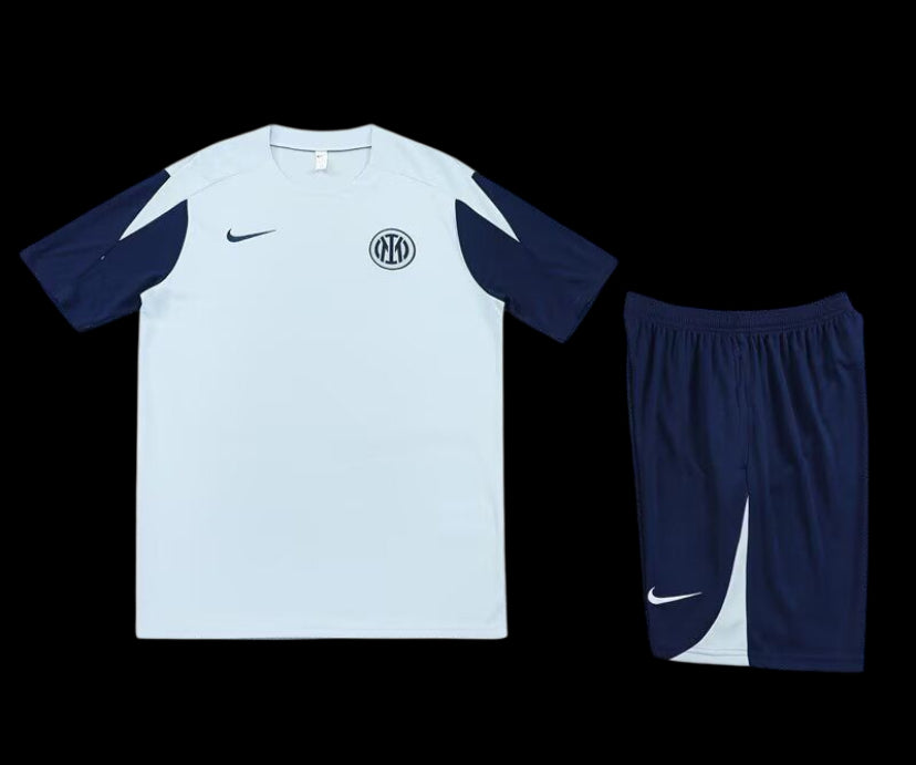 Inter-Trainingsausrüstung 25/26