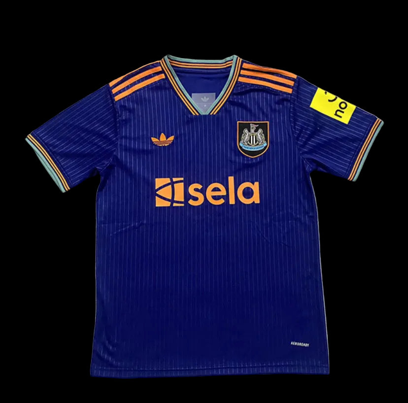 New Castel Dritte 25/26