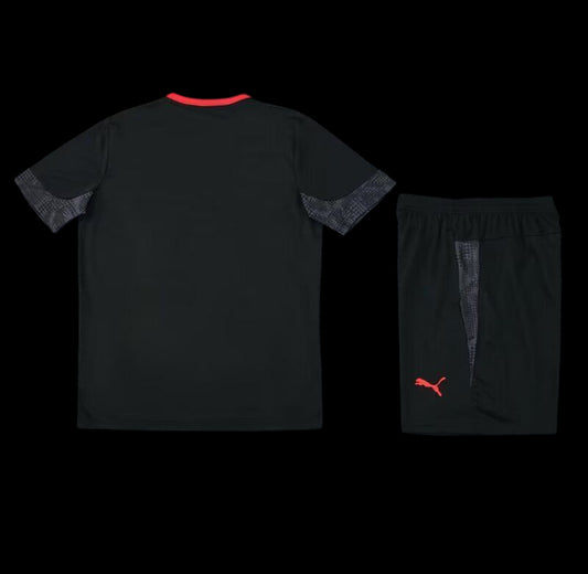 Kit allenamento Milan 25/26