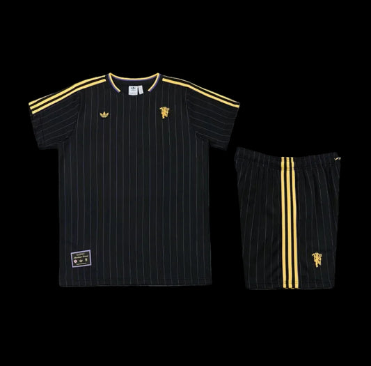 Kit allenamento Manchester United 25/26
