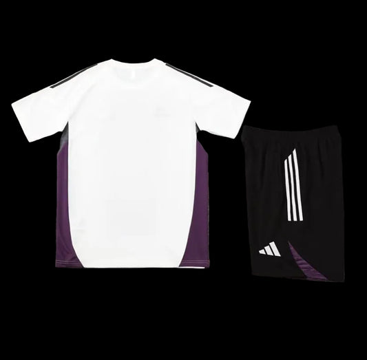 Kit allenamento Manchester United 25/26