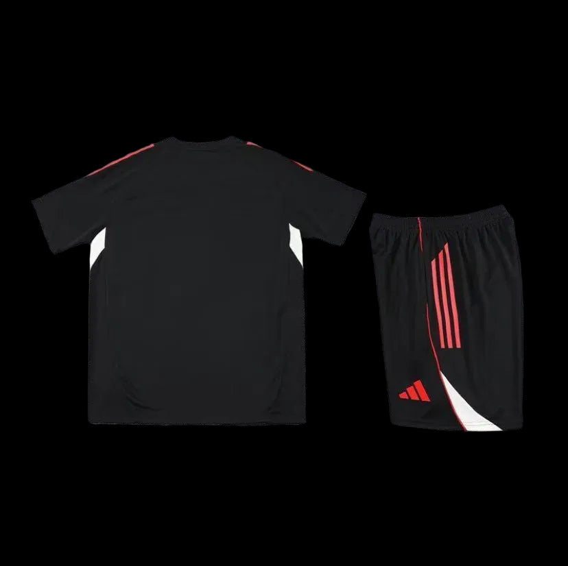 Liverpool Trainingsausrüstung 25/26