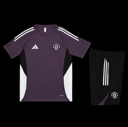 Kit allenamento Manchester United 25/26