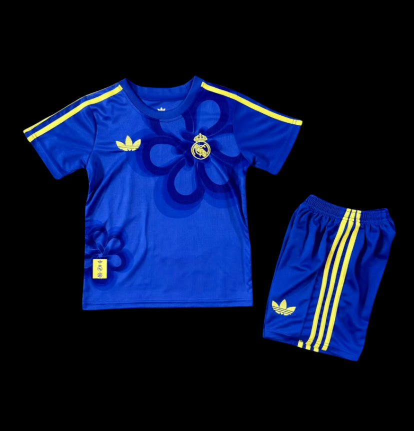 Kit Bambino Real Madrid Special Edition 25/26