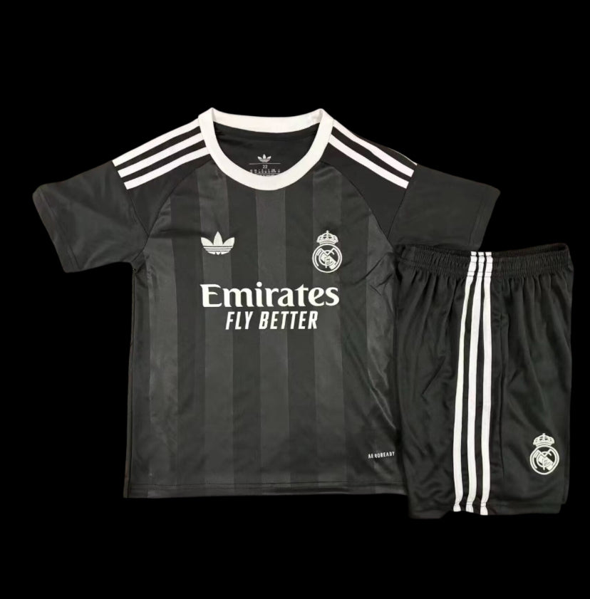 Kit Bambino Real Madrid Portiere 25/26